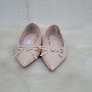 tahari sarinda nude pointy toe flats wmns sz 6